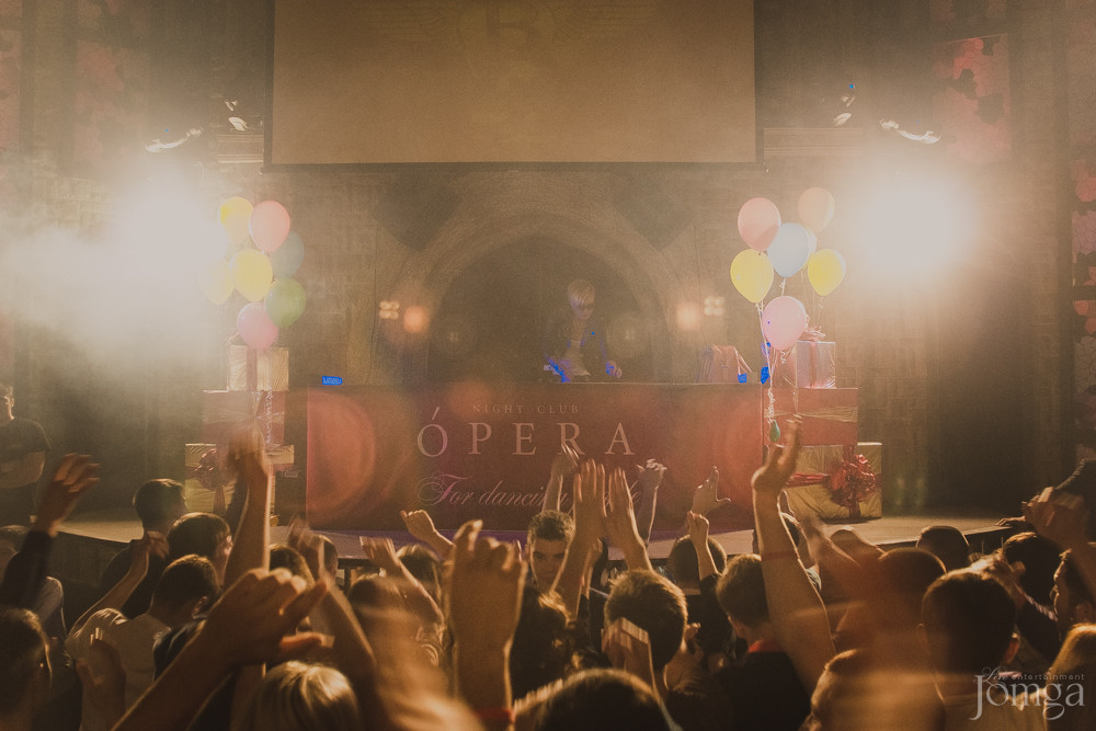 Фотография с OPERA CLUB BIRTHDAY PARTY в Опера