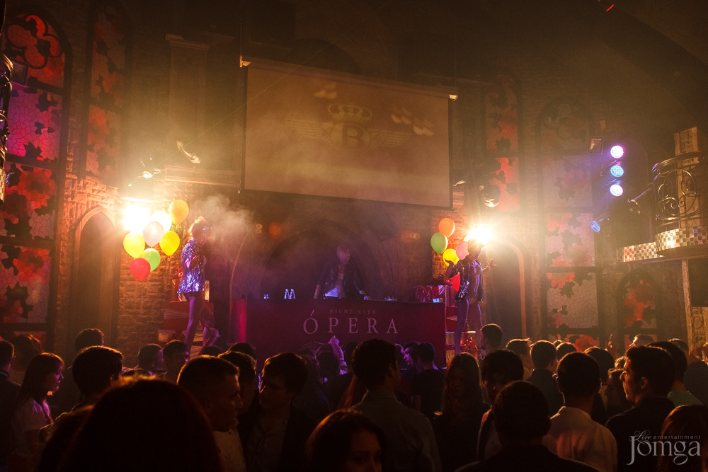 Фотография с OPERA CLUB BIRTHDAY PARTY в Опера