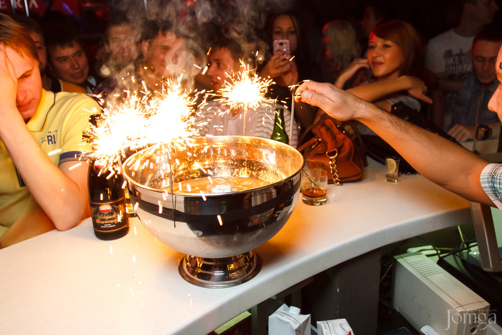 Фотография с OPERA CLUB BIRTHDAY PARTY в Опера