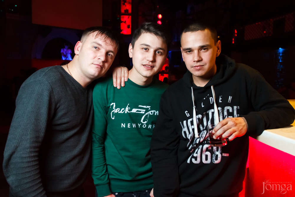 Фотография с ЧАК-ЧАК PARTY в Опера