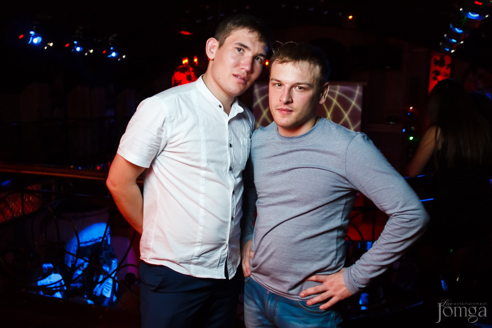 Фотография с ЧАК-ЧАК PARTY в Опера