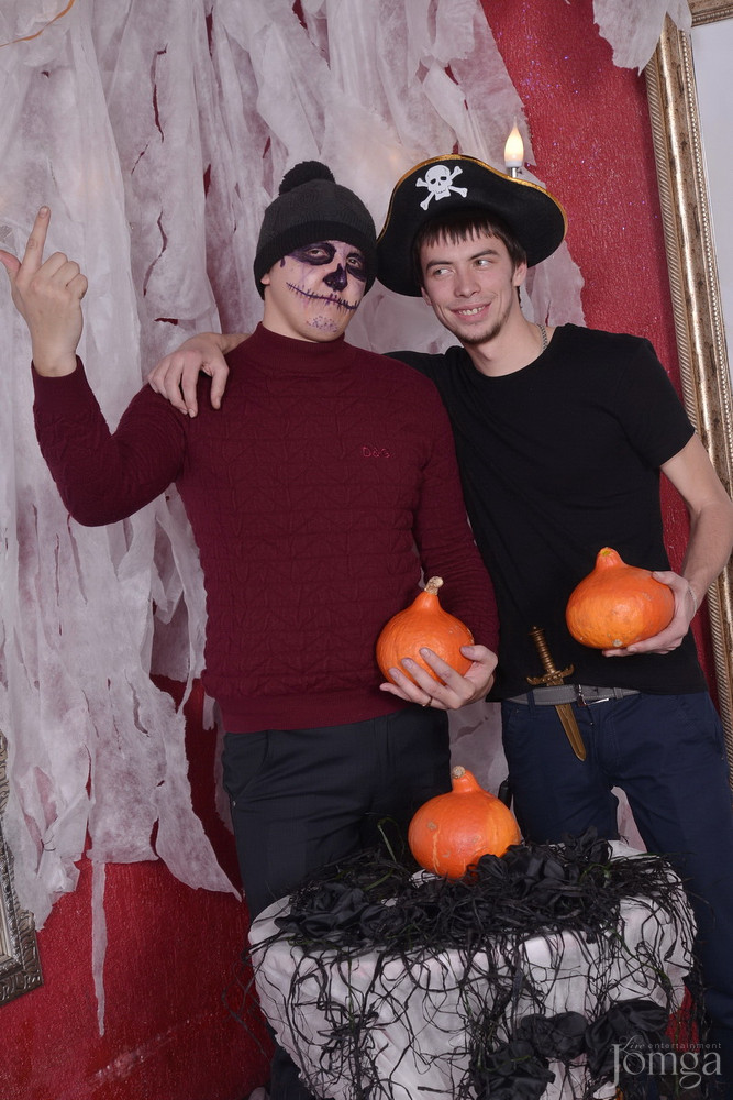 Фотография с HALLOWEEN  в Опера