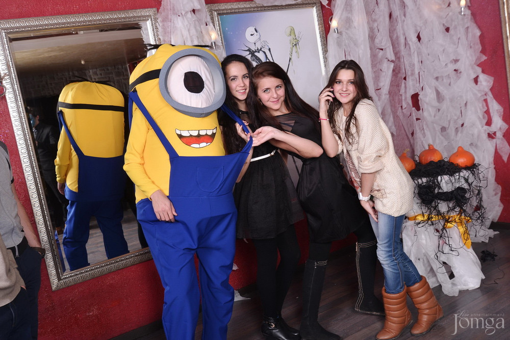 Фотография с HALLOWEEN  в Опера