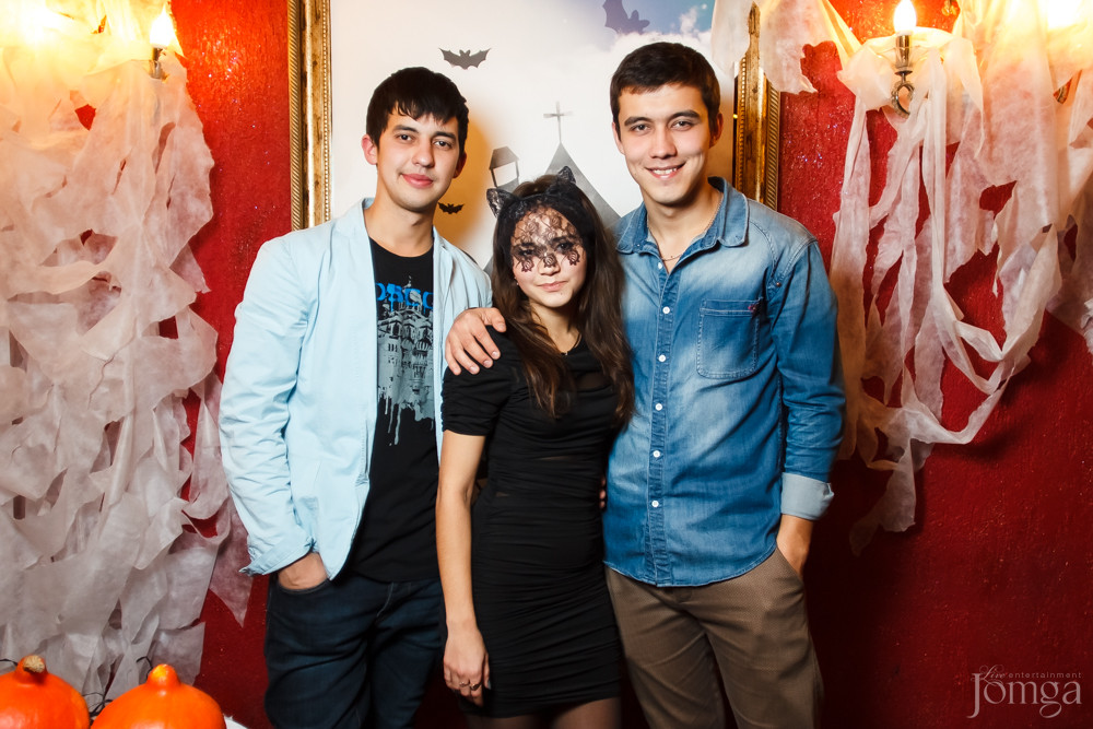 Фотография с HALLOWEEN в Опера