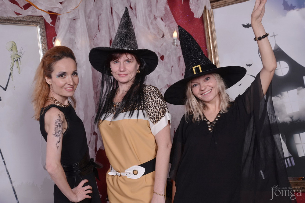 Фотография с HALLOWEEN  в Опера