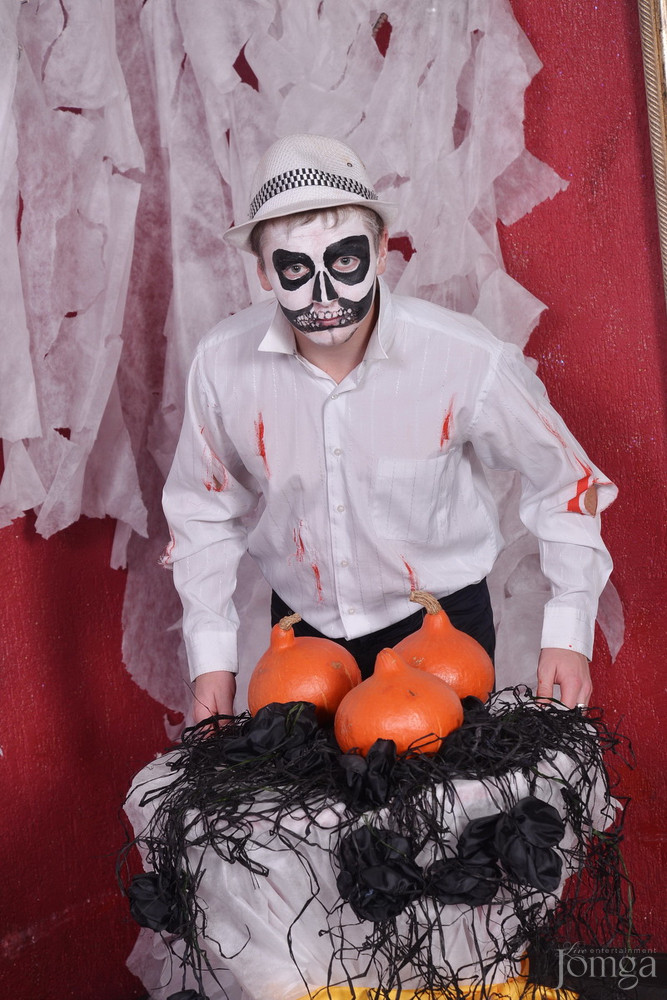 Фотография с HALLOWEEN  в Опера