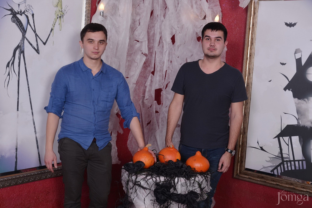 Фотография с HALLOWEEN  в Опера