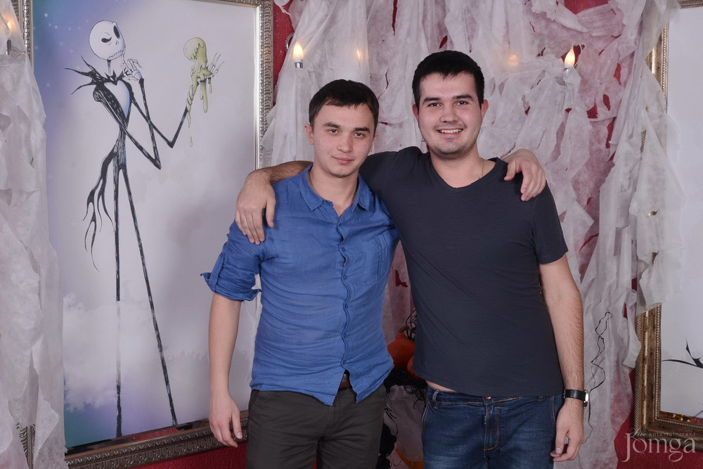 Фотография с HALLOWEEN  в Опера