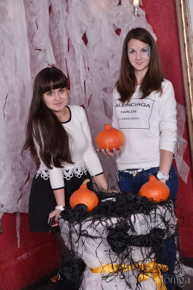 Фотография с HALLOWEEN  в Опера