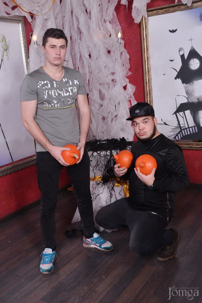 Фотография с HALLOWEEN  в Опера