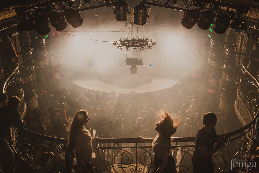 Фотография с ЧАК-ЧАК PARTY в Опера