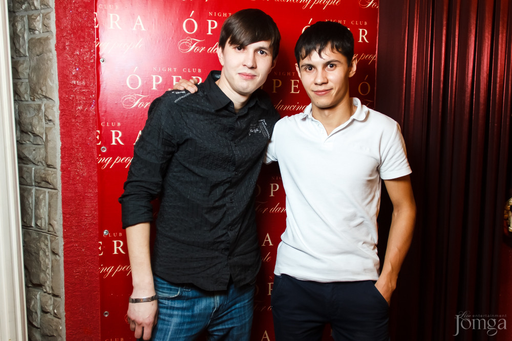 Фотография с ЧАК-ЧАК PARTY в Опера