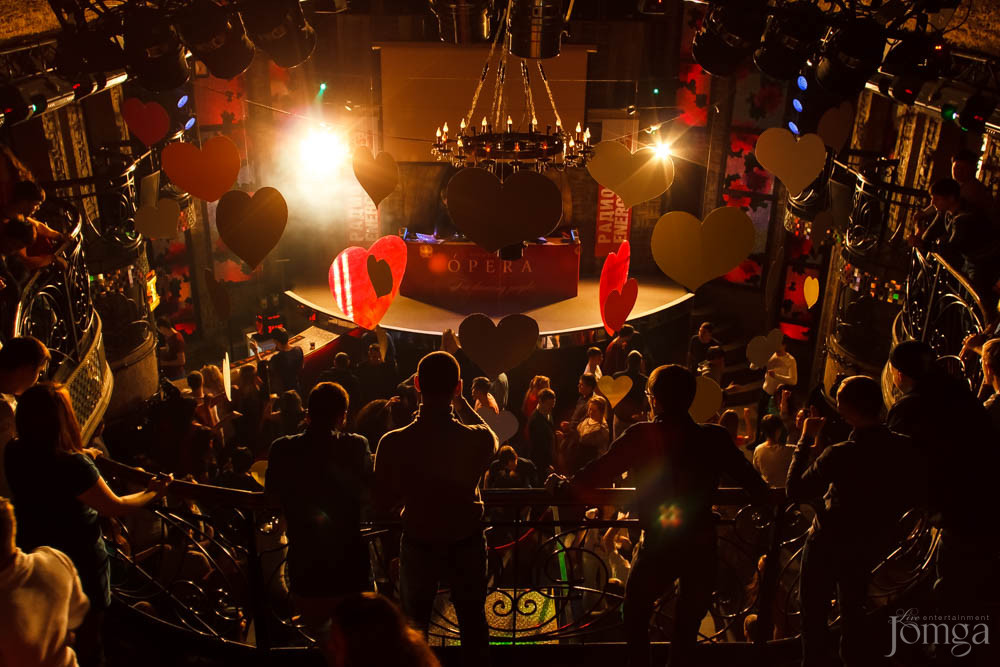 Фотография с #ПОРАПОПАРАМ в Опера