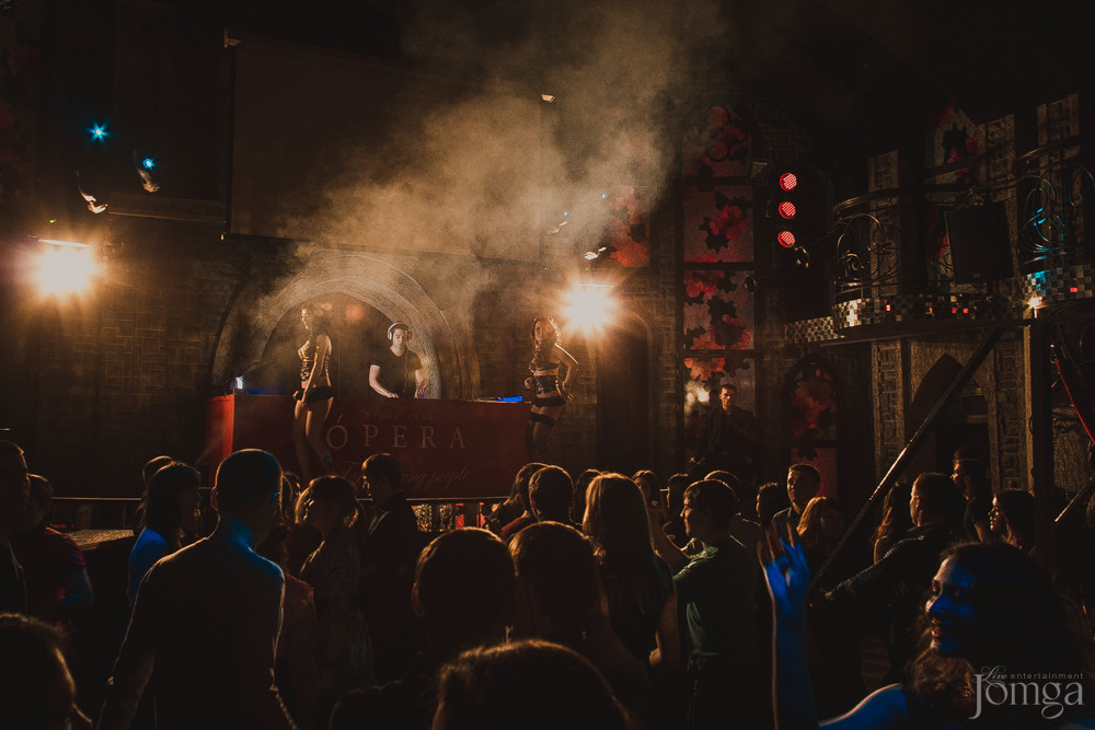 Фотография с ЧАК-ЧАК PARTY в Опера