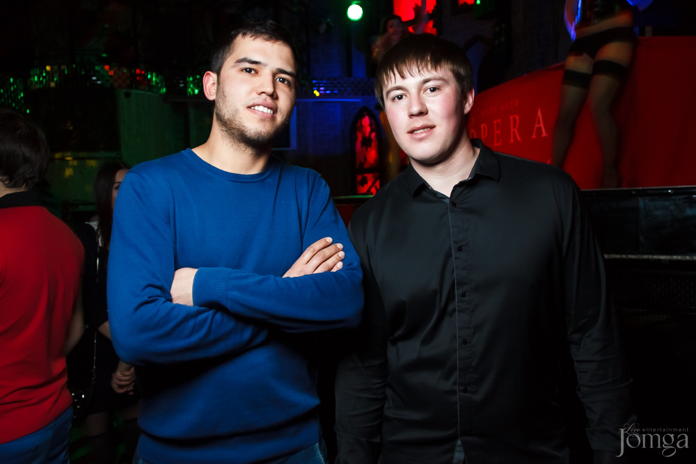 Фотография с ЧАК-ЧАК PARTY в Опера