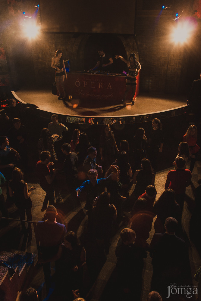 Фотография с ЧАК-ЧАК PARTY в Опера