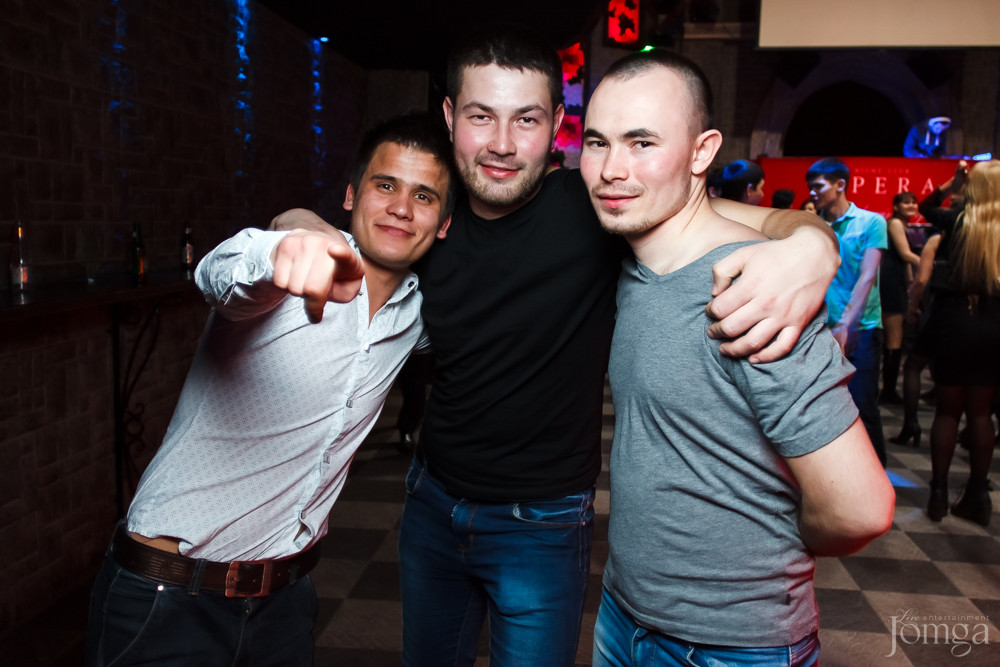 Фотография с ЧАК-ЧАК PARTY в Опера