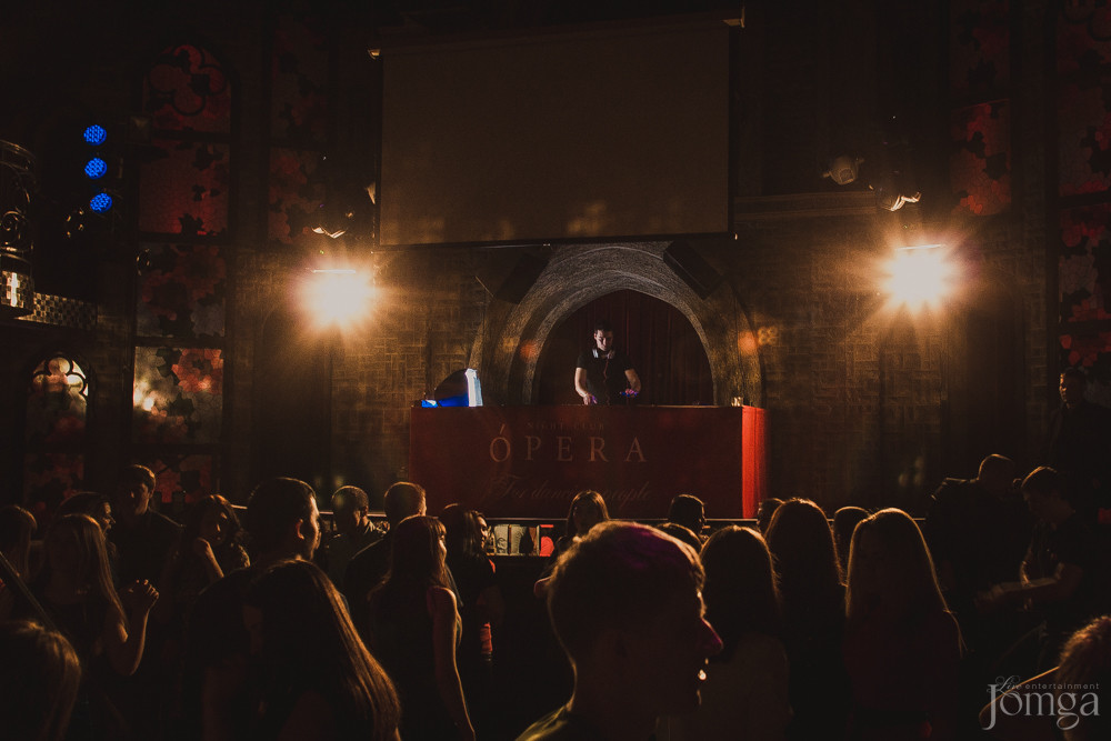 Фотография с ЧАК-ЧАК PARTY в Опера