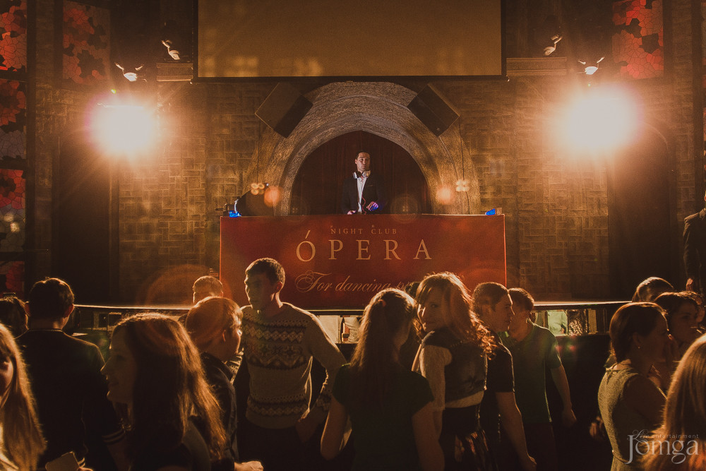 Фотография с ЧАК-ЧАК PARTY в Опера