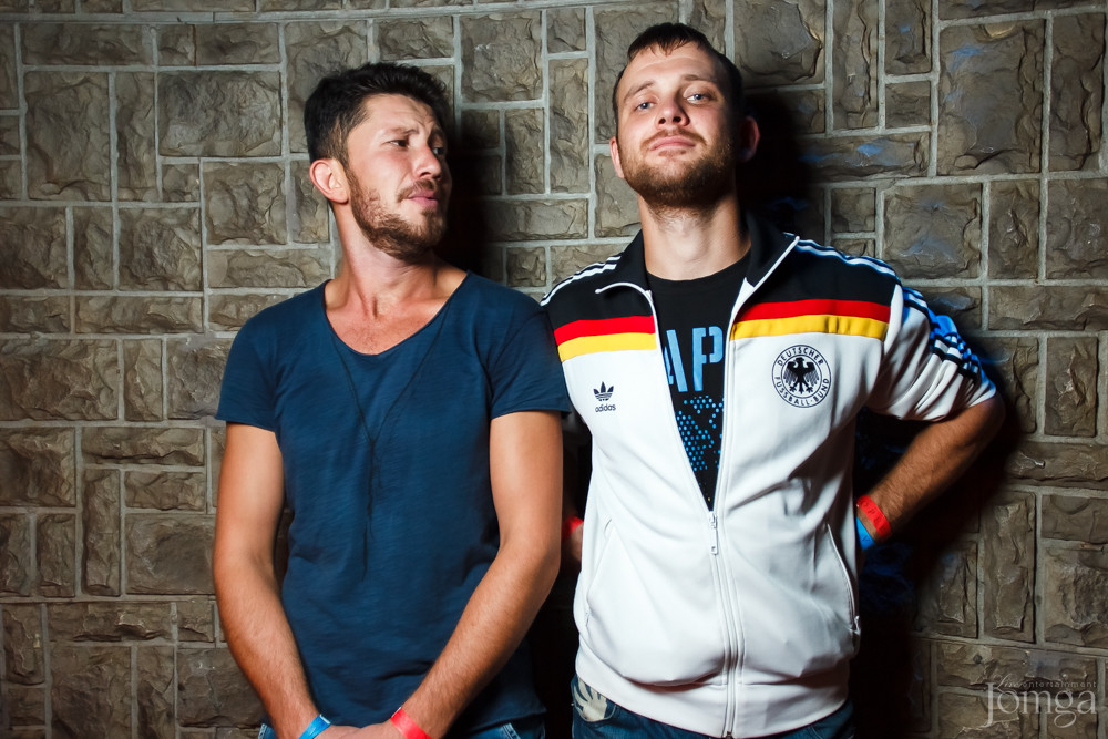 Фотография с ГОЛОДНАЯ УТКА в Опера