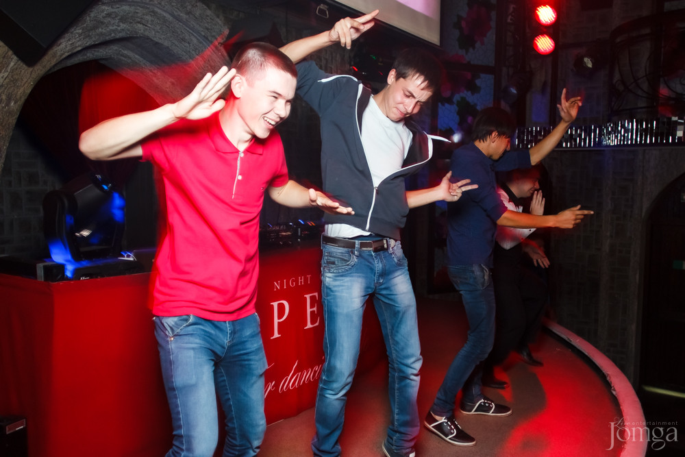 Фотография с ГОЛОДНАЯ УТКА в Опера