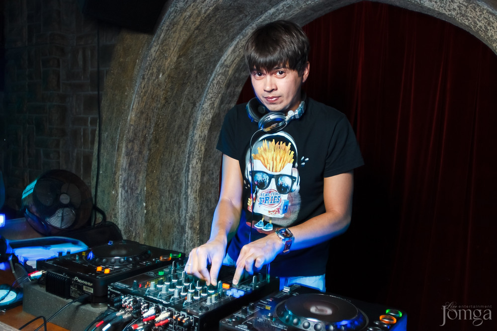 Фотография с ЧАК-ЧАК PARTY в Опера