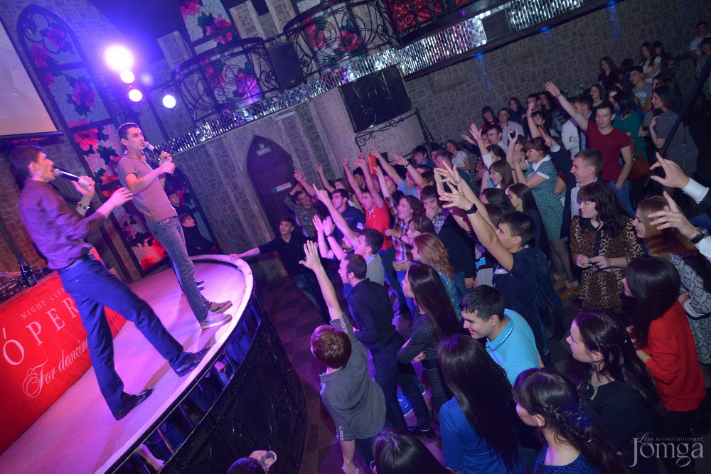 Фотография с Чак-чак party в Опера