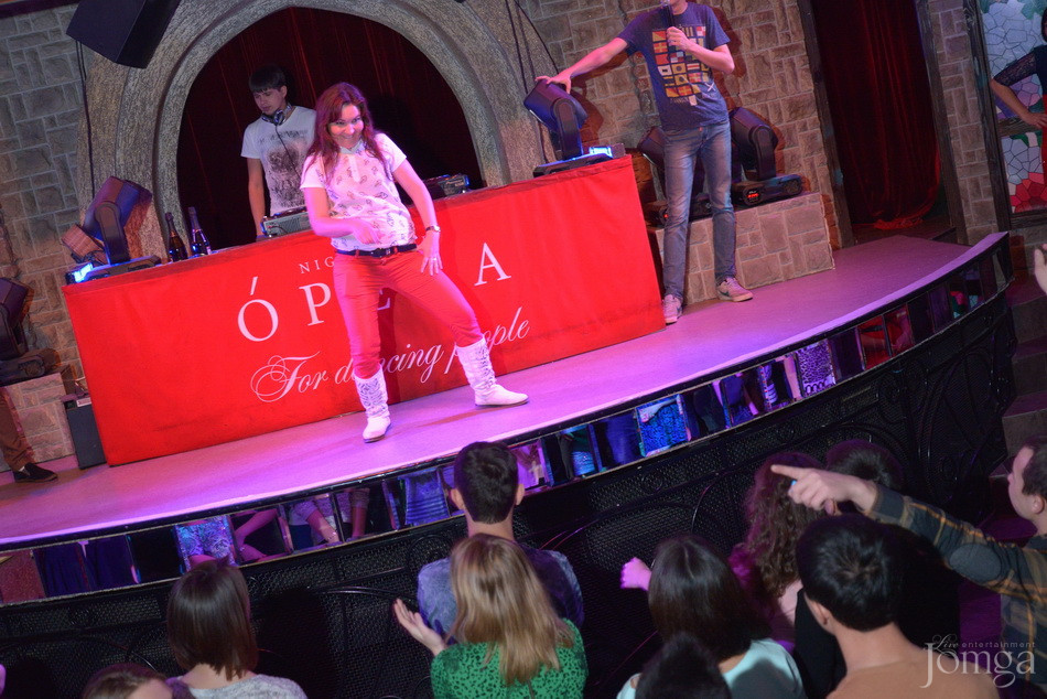 Фотография с Чак-чак party в Опера