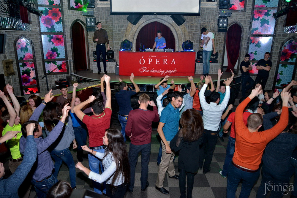 Фотография с Чак-чак party в Опера