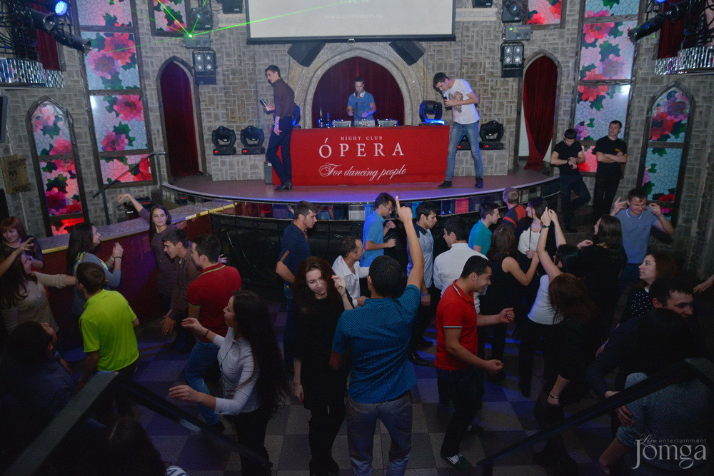 Фотография с Чак-чак party в Опера