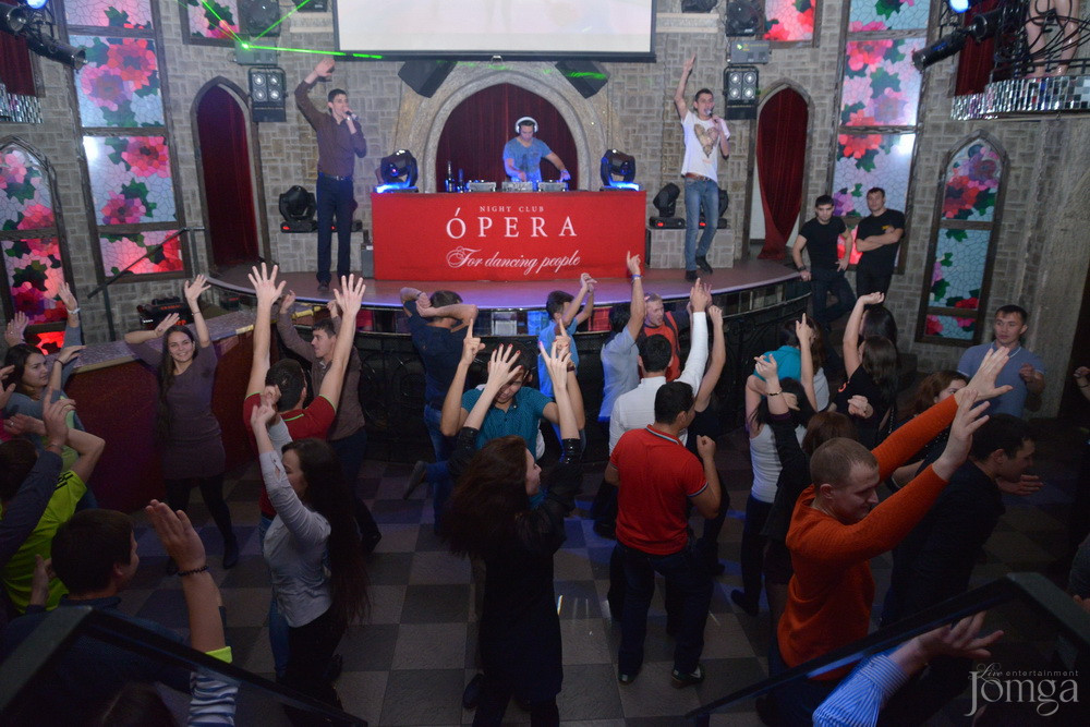 Фотография с Чак-чак party в Опера