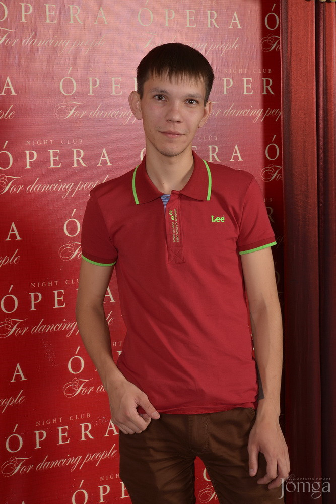 Фотография с Нам 8 лет! в Опера