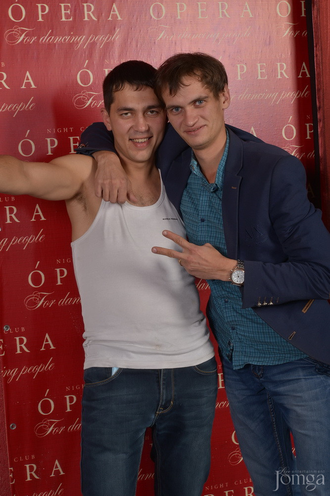 Фотография с Нам 8 лет! в Опера