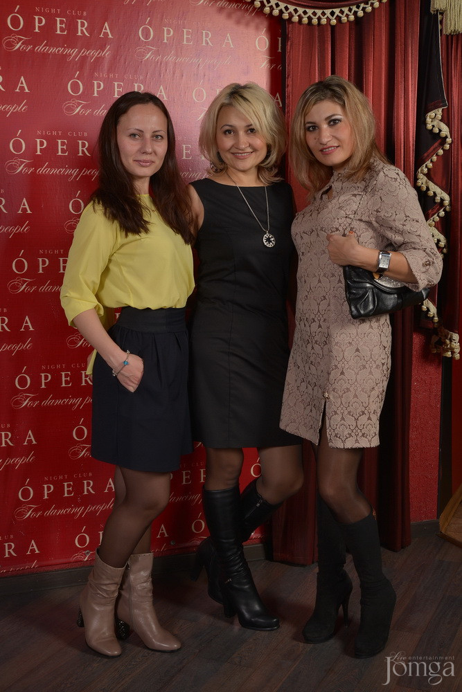 Фотография с Нам 8 лет! в Опера