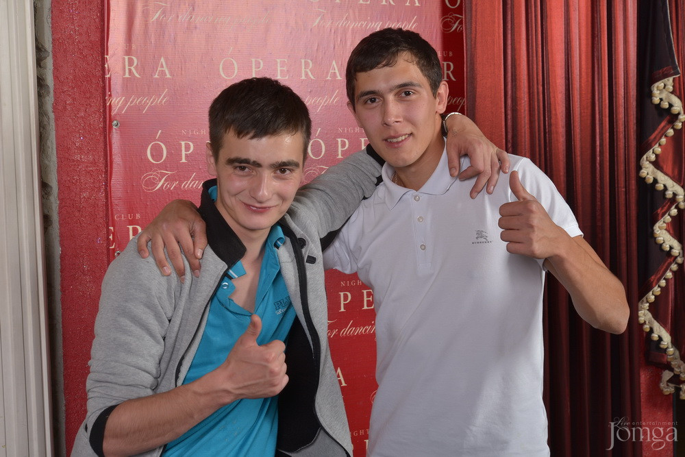 Фотография с Нам 8 лет! в Опера