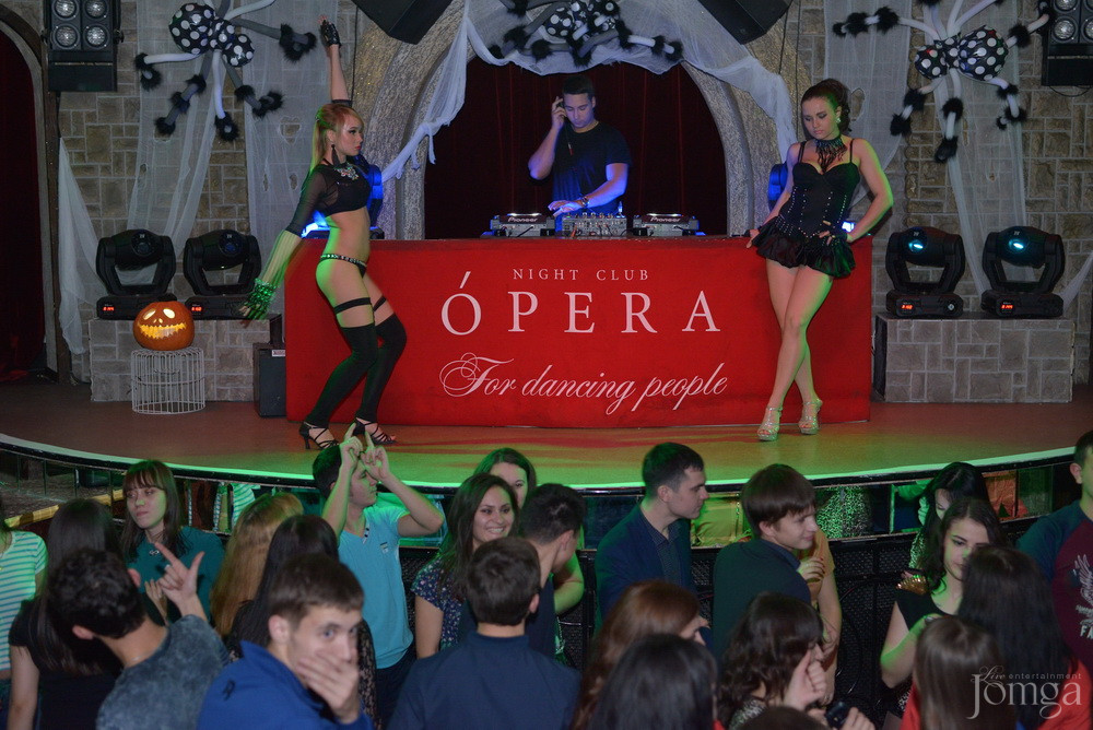 Фотография с Чак-чак Party в Опера