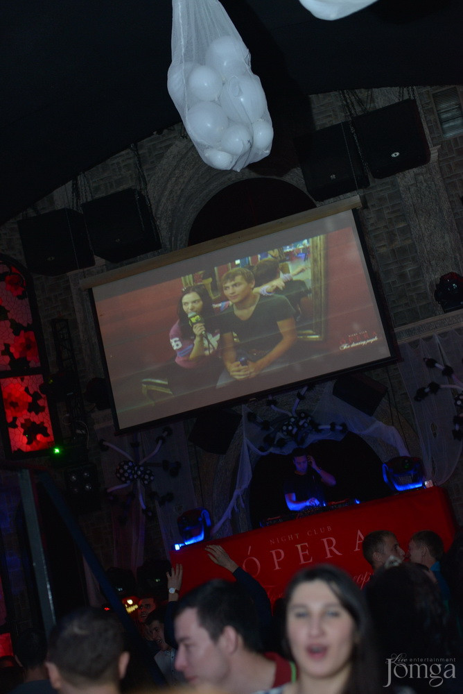 Фотография с Чак-чак Party в Опера