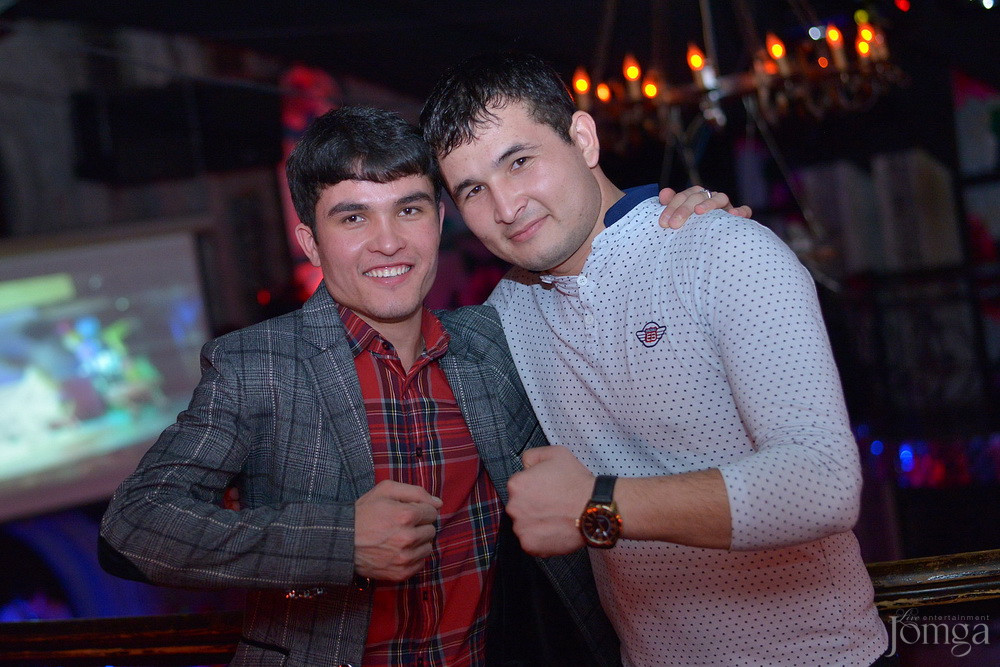 Фотография с Чак-чак Party в Опера