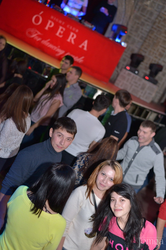 Фотография с Чак-чак Party в Опера