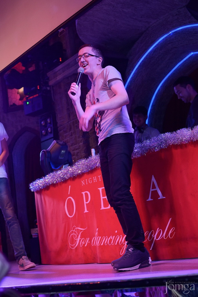 Фотография с Чак-чак Party в Опера