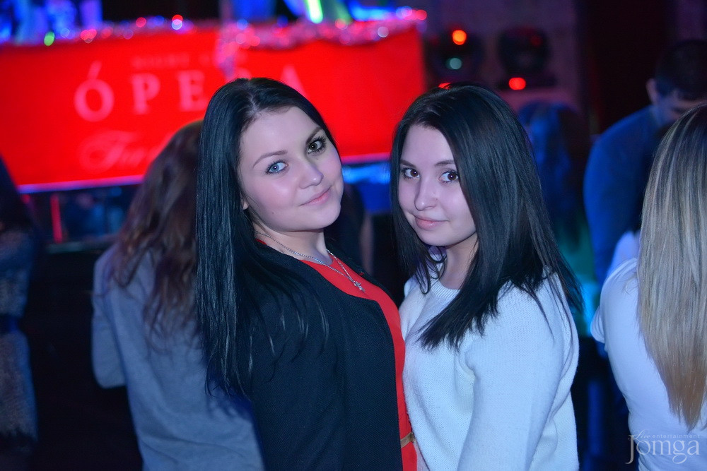 Фотография с Чак-чак Party в Опера