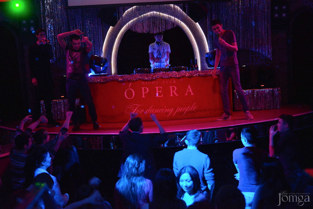 Фотография с Чак-чак party в Опера