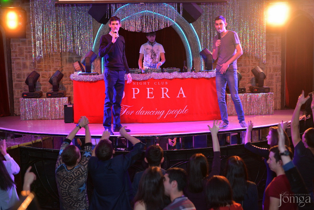 Фотография с Чак-чак party в Опера