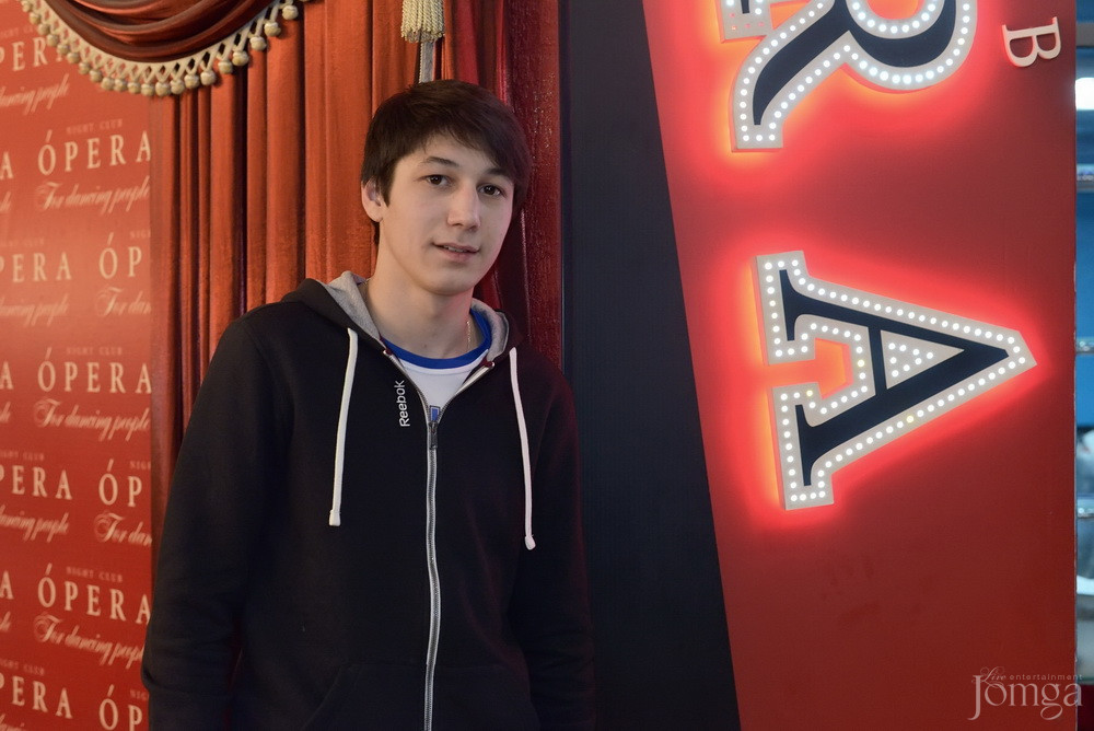 Фотография с Чак-чак Party в Опера