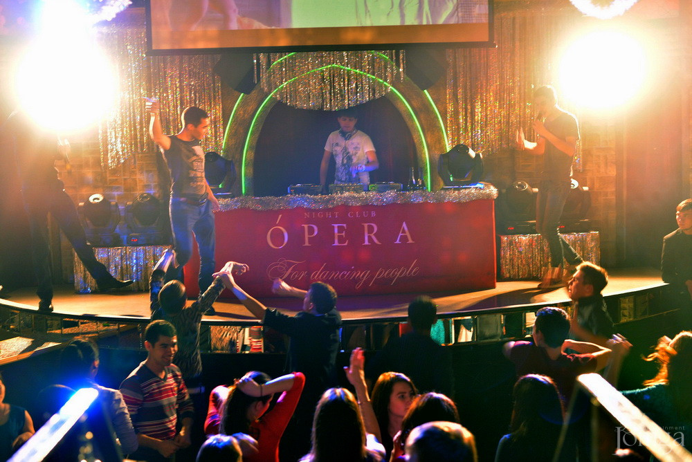 Фотография с Чак-чак party в Опера