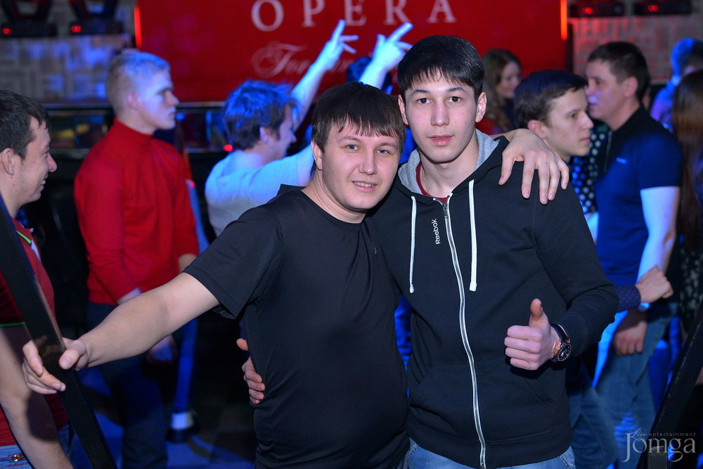 Фотография с Чак-чак Party в Опера