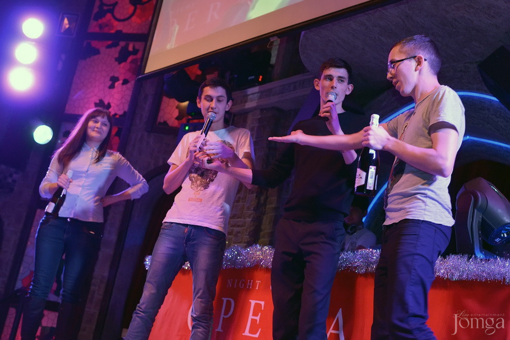 Фотография с Чак-чак Party в Опера