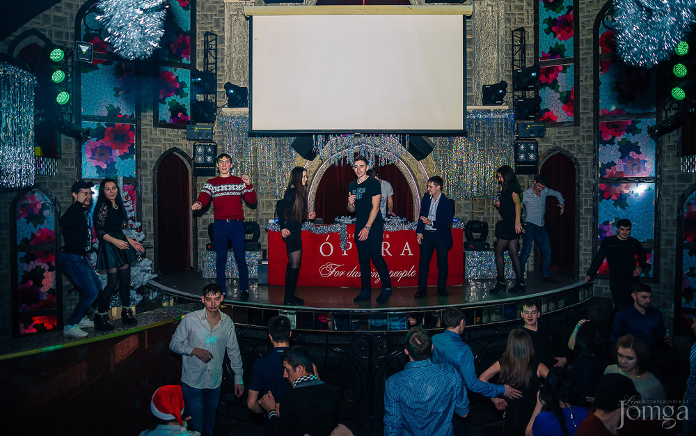 Фотография с Новогодний балаган! в Опера