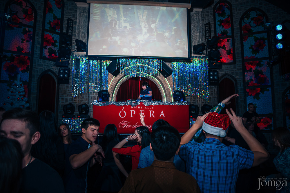 Фотография с Новогодний балаган! в Опера