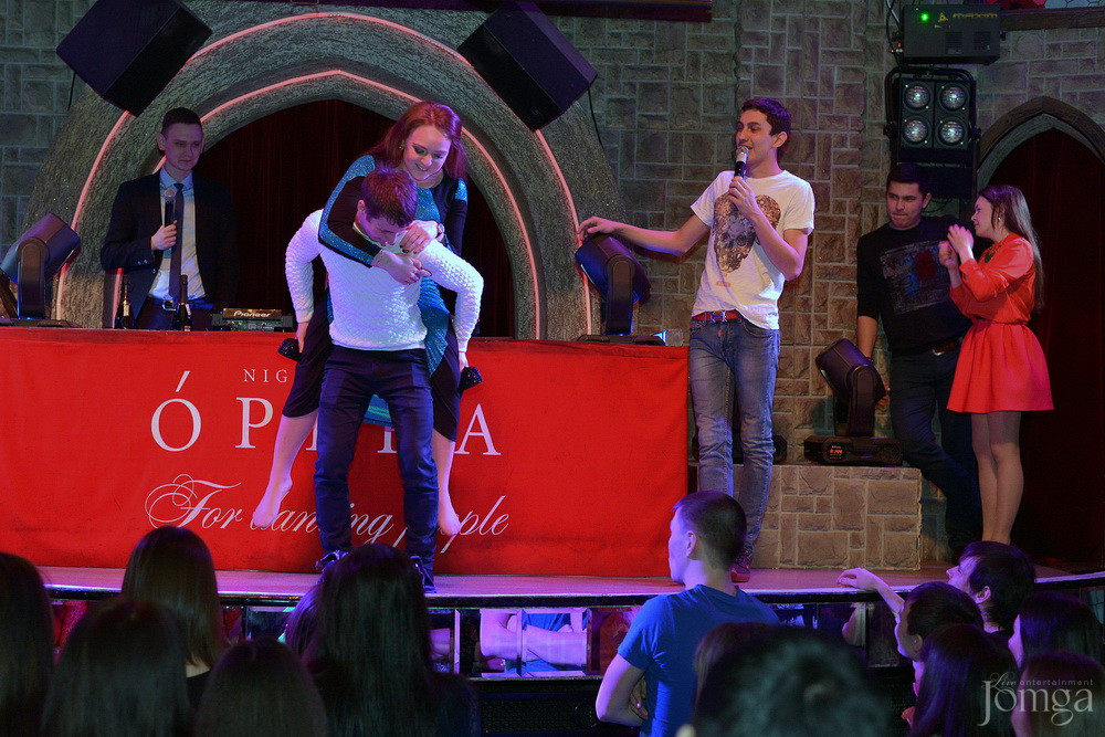 Фотография с Чак-чак Party в Опера